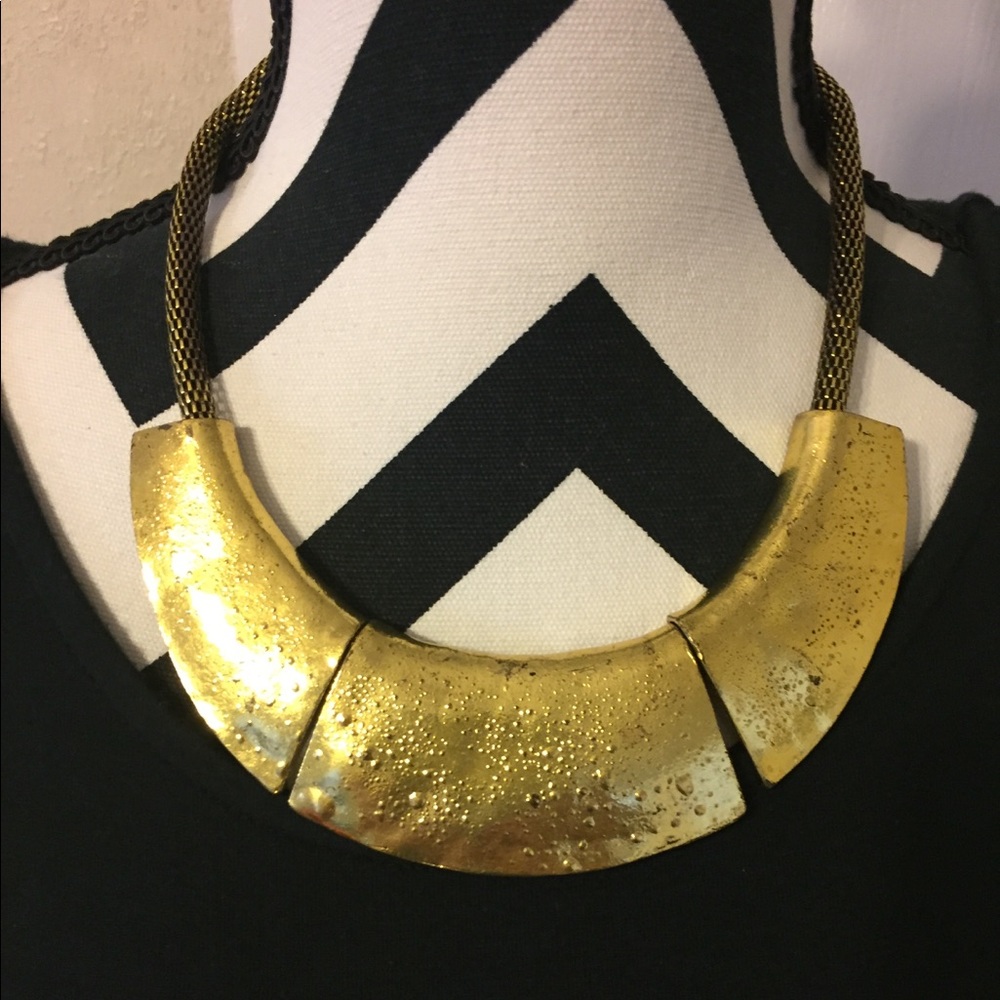ANTIQUE GOLD & BLACK CHOKER